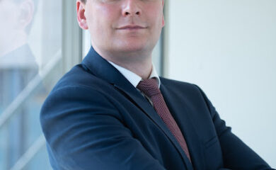 Anwalt Rechtsanwalt Dr. Matthias Losert