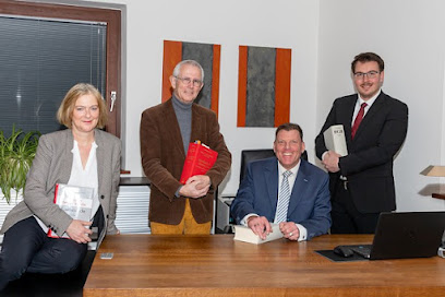 Dr. Seegebarth Stute & Kollegen Rechtsanwälte und Notare 1 Anwaltskanzlei Dr. Seegebarth Stute & Kollegen Rechtsanwälte und Notare
