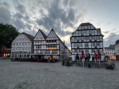 Rechtsanwälte Cramer, Wegener, Hecker & Dr. Cramer 1 Anwaltskanzlei Rechtsanwälte Cramer, Wegener, Hecker & Dr. Cramer