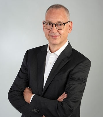 Rechtsanwalt Dr. Frank K. Peter Rechtsanwalt | Fachanwalt für Strafrecht - bundesweit
