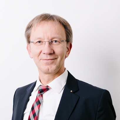 Dr. Grantz, Hoffmeyer & Partner Rechtsanwälte und Notar Arbeitsrecht, Familienrecht, Verkehrsrecht, Notar 1 Rechtsanwalt Dr. Grantz, Hoffmeyer & Partner Rechtsanwälte und Notar Arbeitsrecht, Familienrecht, Verkehrsrecht, Notar