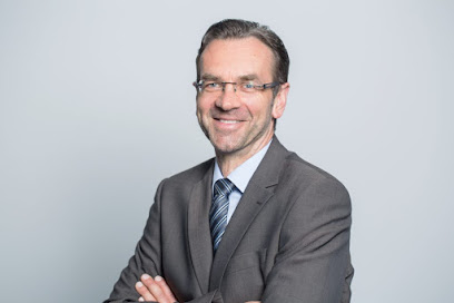 Henning Gralle 1 Rechtsanwalt Henning Gralle