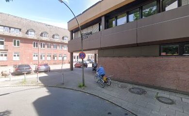 Rechtsanwalt Niclas A. Bortels. 3 Rechtsanwalt Lenore Paschen