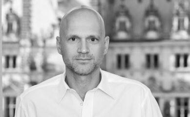 O&W Rechtsanwaltsges. mbH - Zollrecht, Transportrecht, Handelsrecht 4 Rechtsanwalt Rechtsanwalt Marco Bennek – Markenrecht, Urheberrecht, Wettbewerbsrecht & IT-Recht