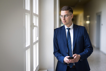 Rechtsanwalt Maximilian Schwarz | Strafverteidiger 1 Rechtsanwalt Rechtsanwalt Maximilian Schwarz | Strafverteidiger