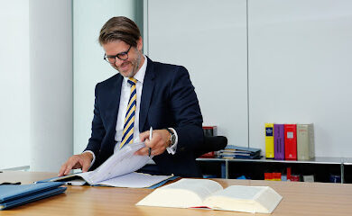 Rechtsanwalt Rechtsanwalt Russell (Fachanwalt für Verkehrsrecht)