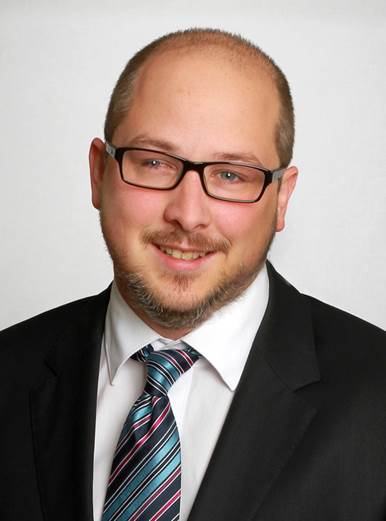 Rechtsanwalt und Fachanwalt für Familienrecht Steffen Siemens 1 Rechtsanwalt Rechtsanwalt und Fachanwalt für Familienrecht Steffen Siemens