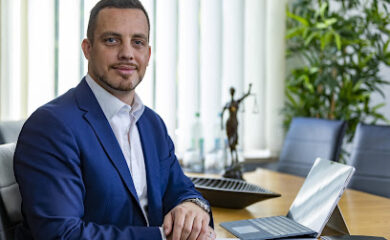 Maisenhälder, Biedermann & Partner mbB 9 Rechtsanwalt Werner Hamm - Anwalt - Rechtsanwalt - Fachanwalt für Strafrecht - Fachanwalt für Steuerrecht - Strafverteidiger